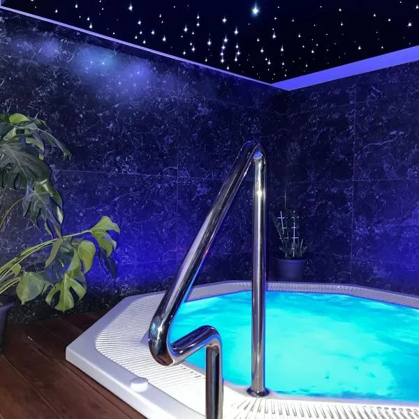 Axel Boutique Jacuzzi & Sauna, hotel v destinaci Dziwnów