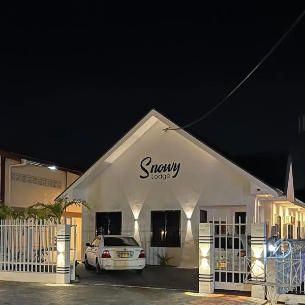 Snowy Lodge, fully airconditioned & luxurious apartments, hotel in Paramaribo