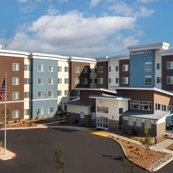 Residence Inn by Marriott Fresno Clovis, hotel in Clovis