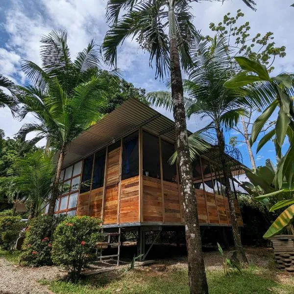 Arboura Eco Cabins, hotel v destinaci Uvita