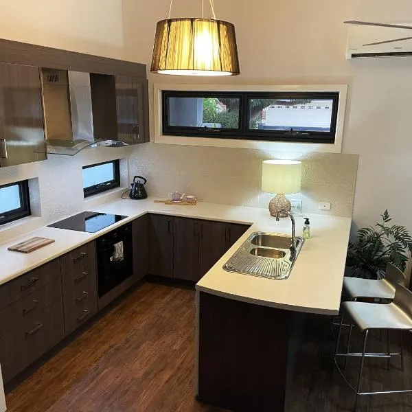 Como Retreat - two bedroom villa, hotel in Perth