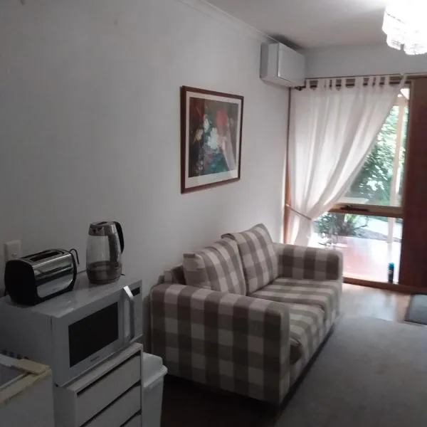 Hobreid Park, hotel in Woodend