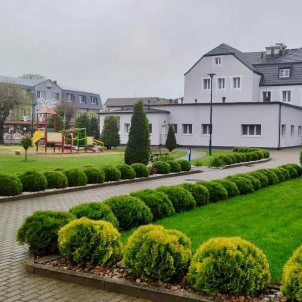 Złota Rybka Natura Tour, hotel v destinaci Dziwnówek