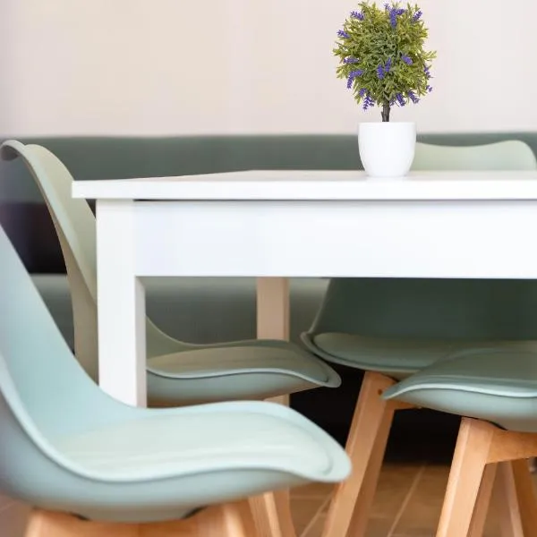 La Casa All'Angolo, hotel en Altavilla Milicia