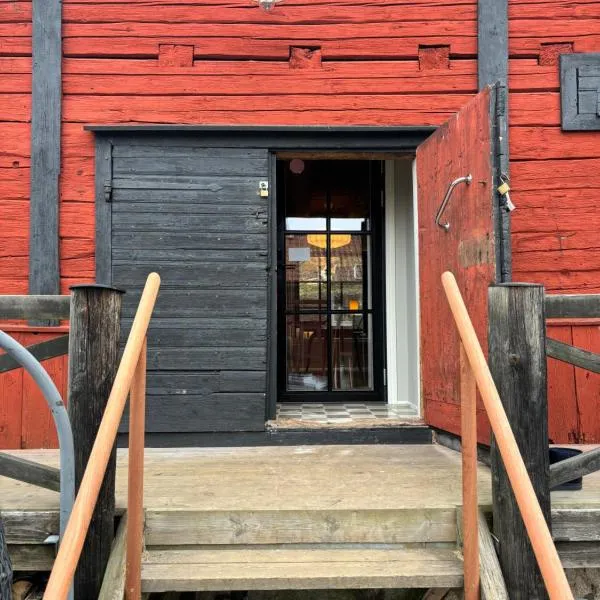 Unikt gårdshus i Gränna, hotel a Gränna
