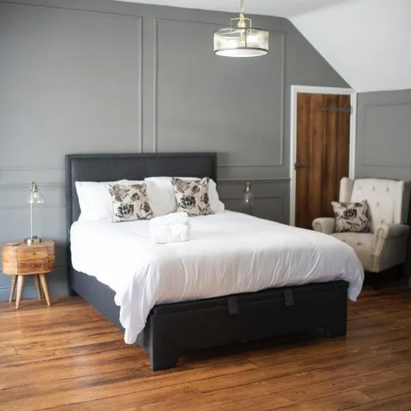 Bulls Head Inn Rooms، فندق في ألتون