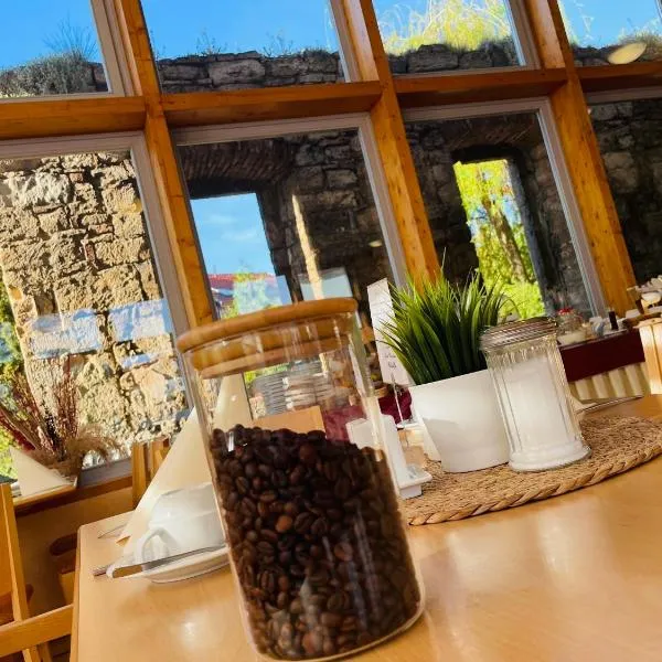 Hotel Weidenmühle, hotel v destinaci Mühlhausen