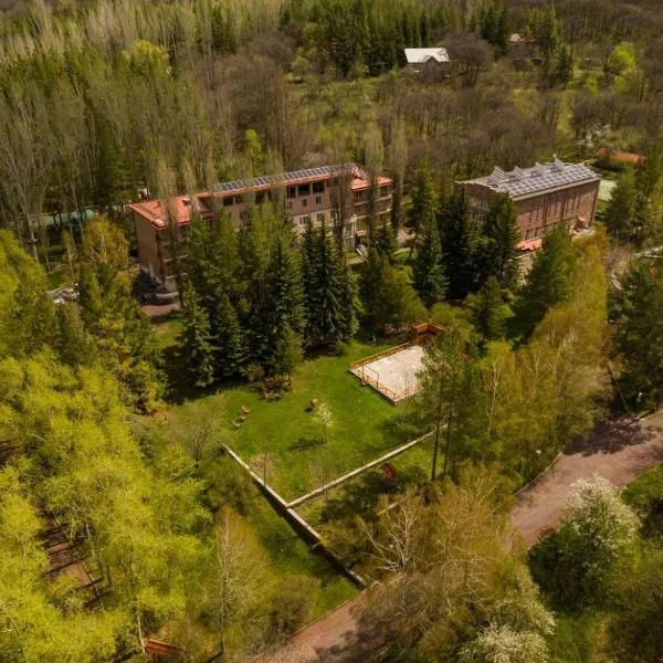 Park Resort Aghveran, hotel v destinaci Agveran