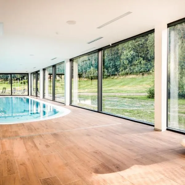 Cihelny Golf & Wellness Resort, hotel v destinaci Karlovy Vary
