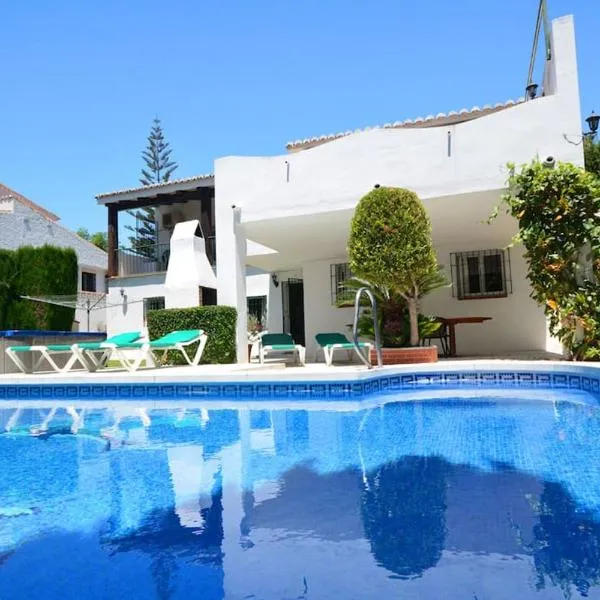 High Quality, Spacious, 4 Bedroom private Villa, hotel en Santa Fe de los Boliches