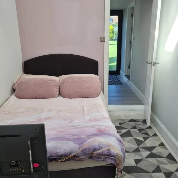 1 Bed Annex 2 mins from Harlow Mill train station, hotell i Harlow