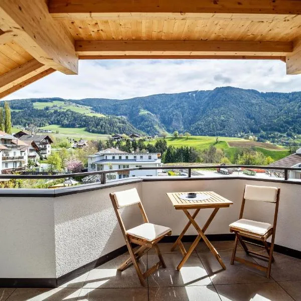 Krämerhof Apt Aferer Geisler, hotel v destinaci Rodengo