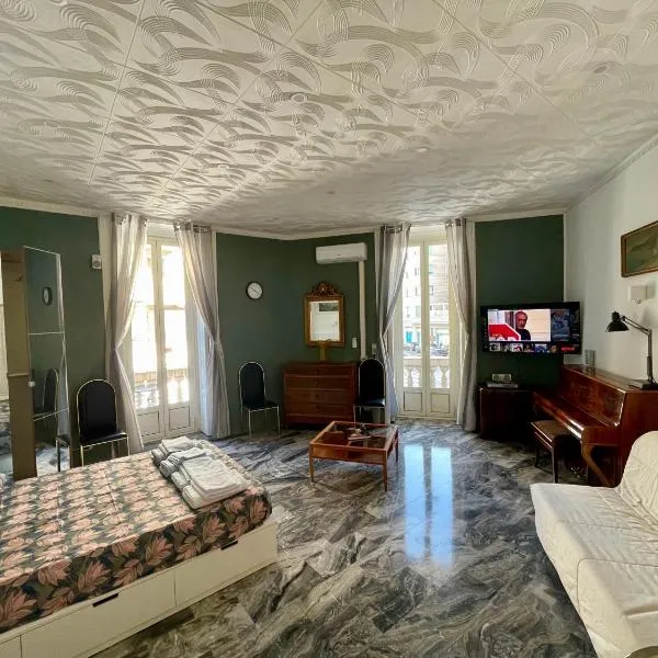 Home Nolo Milano 4 rooms 11 beds, hotel em Milão