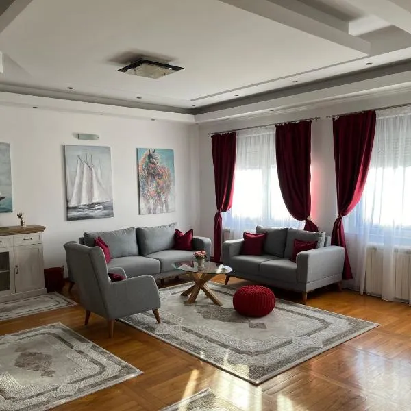 Airport SKY apartments LUX II, hotel in Belgrade