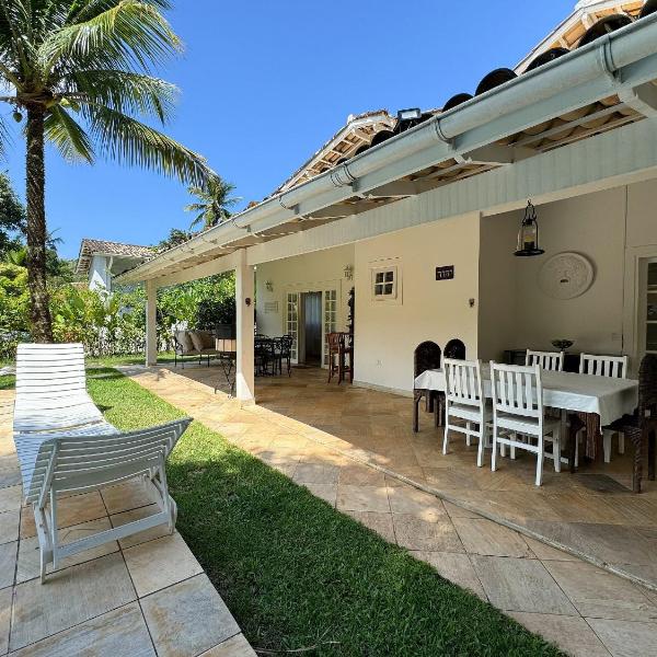 Charmosa casa térrea com piscina | 150m da praia - Foto 4