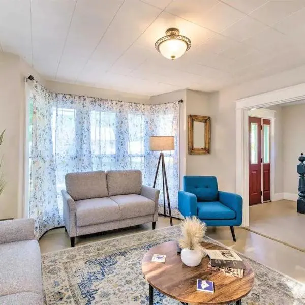 Charming Bingham Home Near Outdoor Adventure, Pet Friendly!, hotel v destinaci Bingham