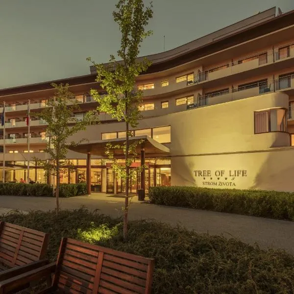 Spa Resort Tree of Life, hotel v Lázních Bělohrad