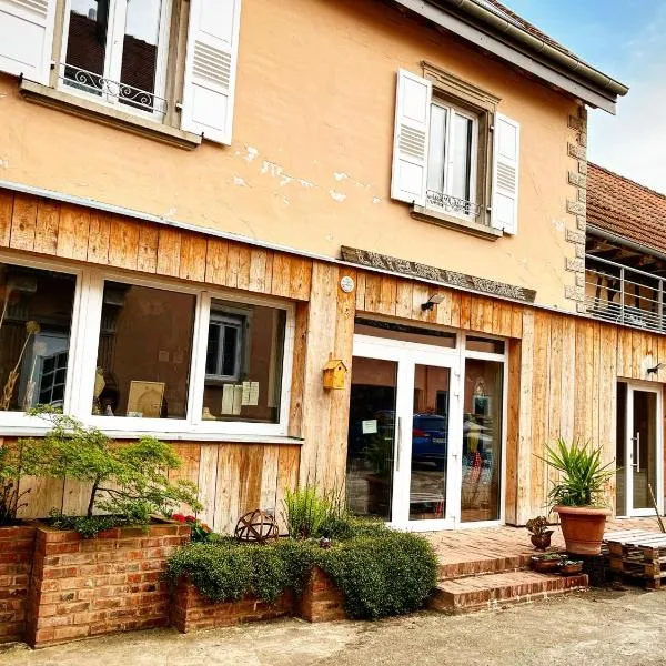 Gîte de charme à la campagne, proche de Strasbourg, khách sạn ở Fessenheim-le-Bas