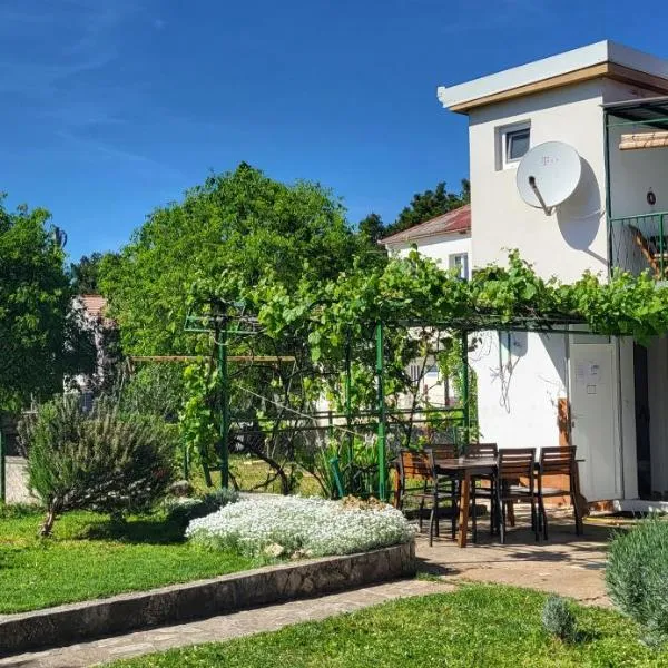 Apartmani Centar Seline Paklenica, ξενοδοχείο σε Seline