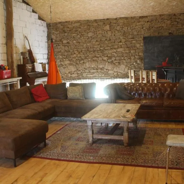 Le p'tit fermier, hotel v destinaci Cunlhat