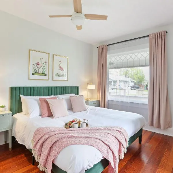 Hearthstone Harmony Retreat King-Sized Comfort, hotel in Alachua