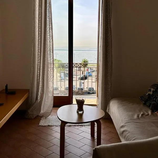 Beautiful and Cozy Seaview Residence, hotel en Pozzuoli