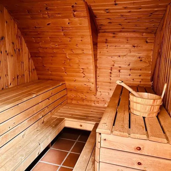 Casa Cradd, Spacious House near Flims, hotel em Trin