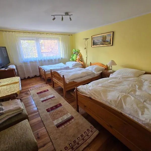 Kawalerka - parking - Moniuszki 20 - 10 min do Plaży, hotel a Świnoujście