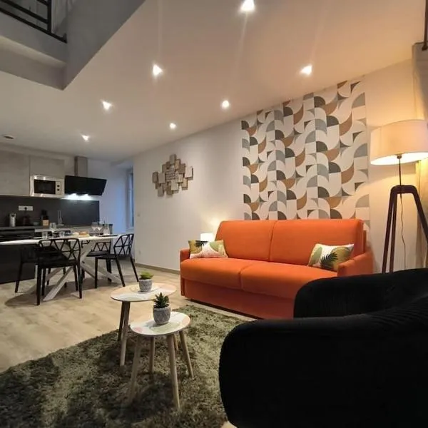 T2 -55m2- Elégant et chaleureux, hotel v destinaci Montbrison