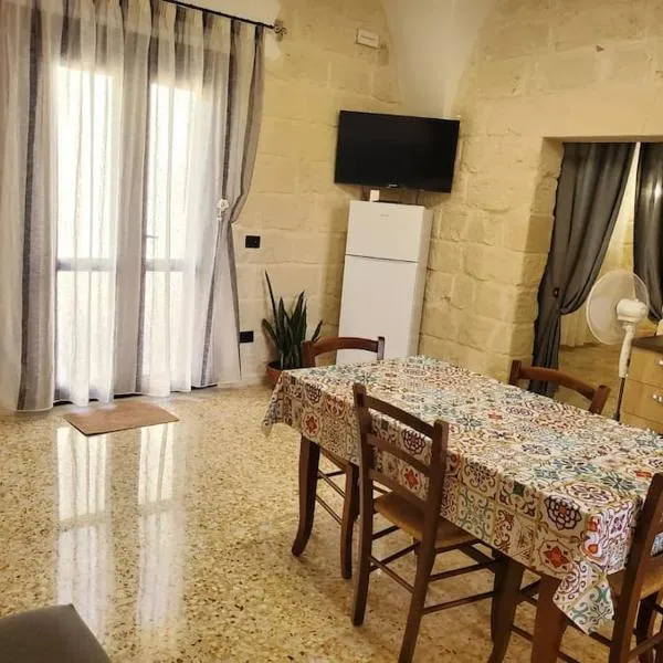 Casetta Abbrazio, hotel in Giuggianello