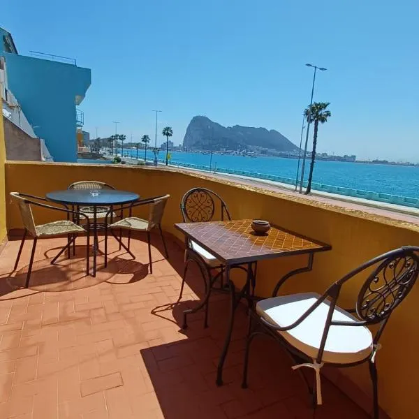 Gibraltar Views Guest House, отель в городе Ла-Линеа-де-ла-Консепсьон