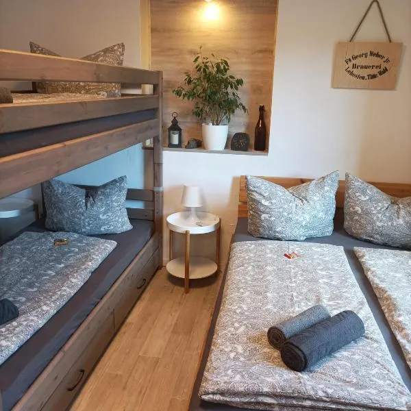 Apartment Bräustübel, free Wi-Fi, Parken, Grillecke, nähe Rennsteig, hotel u gradu Lehesten