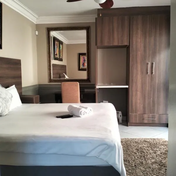 Sunrise Boutique Hotel, hotel in Witbank