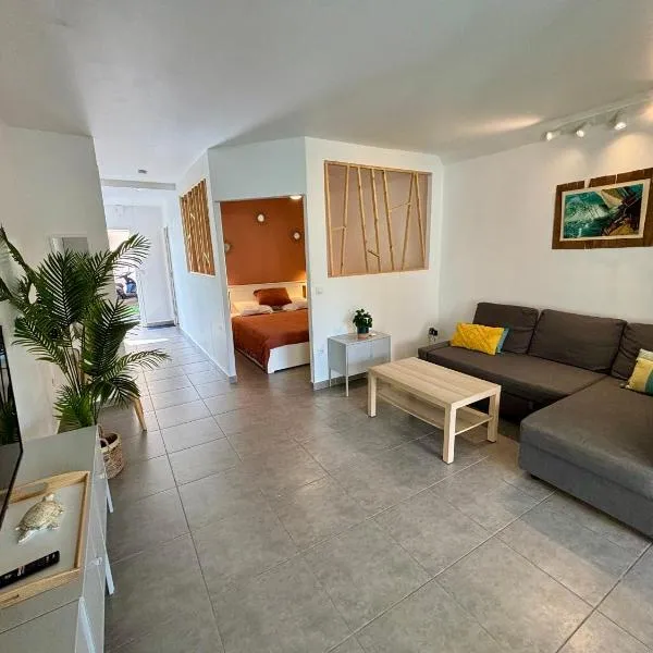 Appartement en rez-de-jardin, ξενοδοχείο σε Baie Nettle
