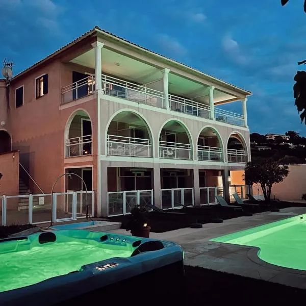 Résidence Villa Romana avec spa, hotel in Propriano