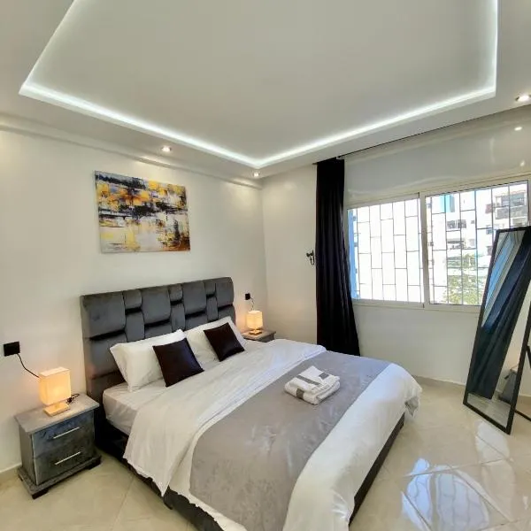 Lovely 2 bedroom apartment, hotel en Rabat