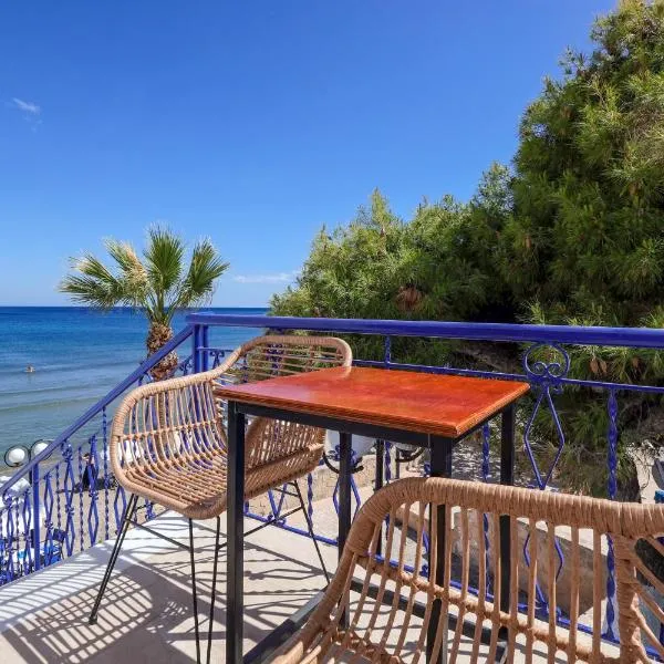 Niko's Beach Suites Νο2, hotel in Agia Marina Aegina