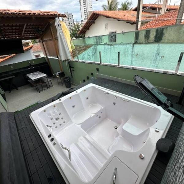 Casa central ampla e moderna c/ Jacuzzi
