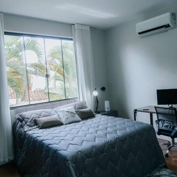 Casa central ampla e moderna c/ Jacuzzi - Foto 2