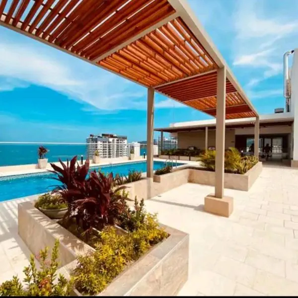 Hermoso ApartaSuite en Playa Salguero!/Rodadero, hotel in Gaira