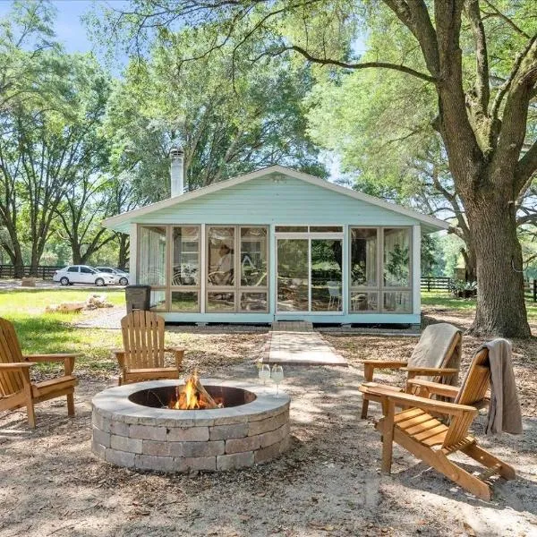 Sweetwater on the Range - New Reno Farm Getaway, hotel em High Springs