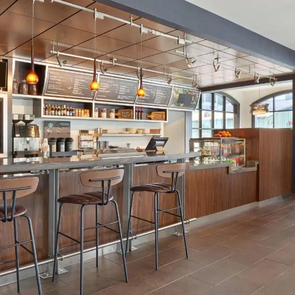 Courtyard by Marriott Waterloo St. Jacobs, hotel v destinaci Waterloo