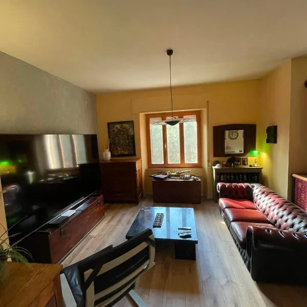 Charming Double bedrooms Umbria-Tuscany, hotel di Ravigliano