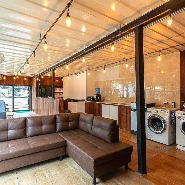 My Cocoon Hostel แจ้งวัฒนะ, hotel in Nonthaburi