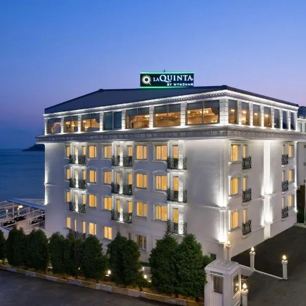 La Quinta by Wyndham Giresun, hotel in Boztekke