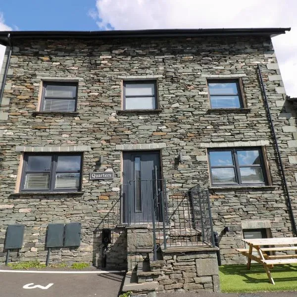 Quarters, hotel u gradu Emblsajd