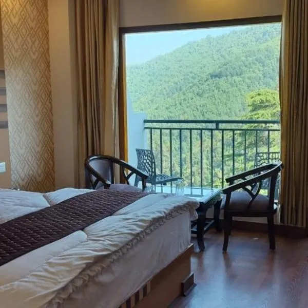 Summer Hill Resort, hotel v destinaci Chail