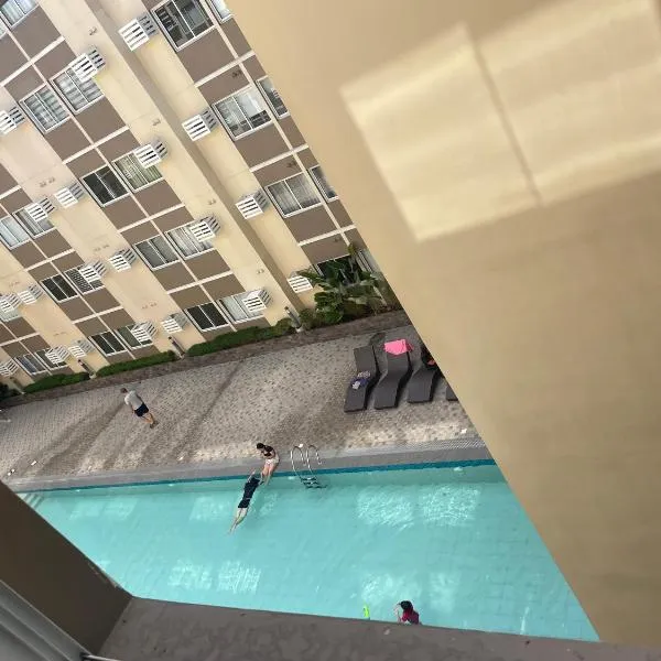 Stanford Suites 3, staycation near Nuvali, located in Silang, מלון בBayabasan