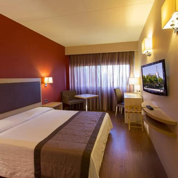 오시모에 위치한 호텔 Hotel Palace del Conero