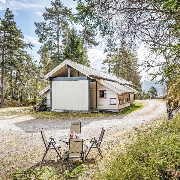 Holiday Home Veganeset I by Interhome, hotel in Balestrand